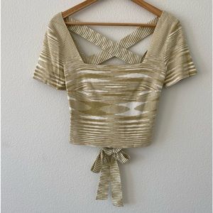 Le Lis Chartreuse and Ivory Short Sleeve Knit Top